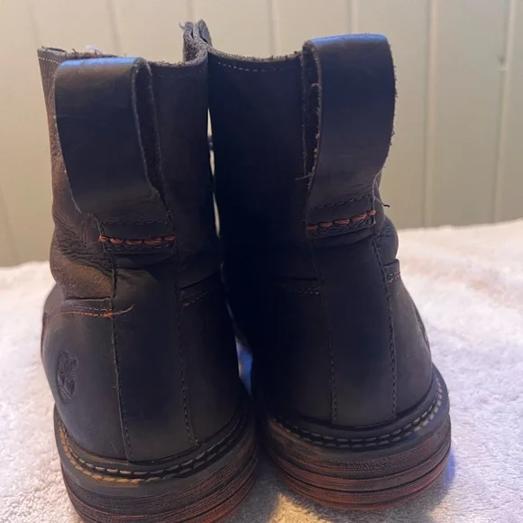 Timberland
Earthkeepers™ 'Tremont' Oiled Brown boot mens 9.5 - Picture 9 of 10